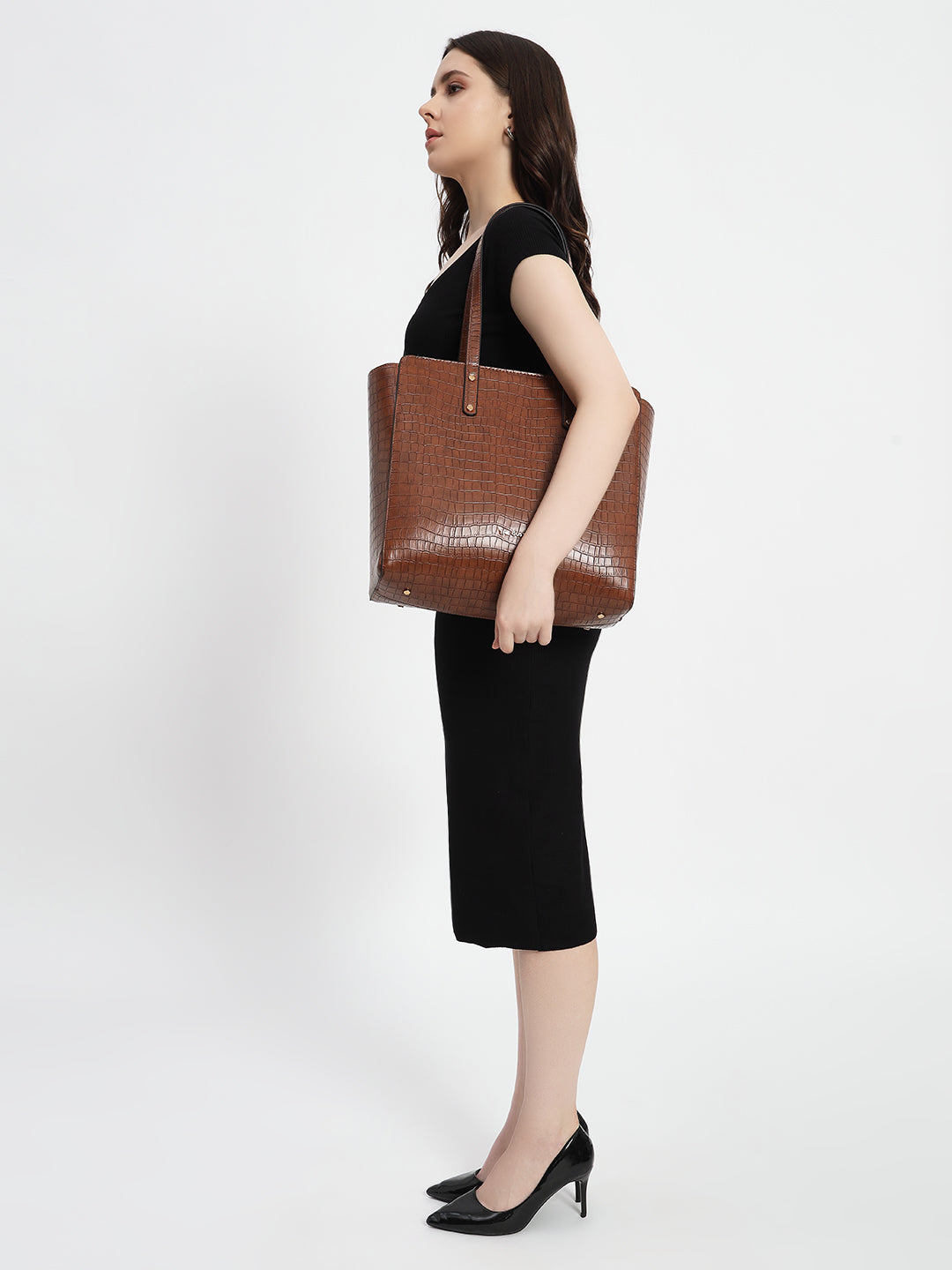 Beyond+ Croco Tote with Zipper Tan