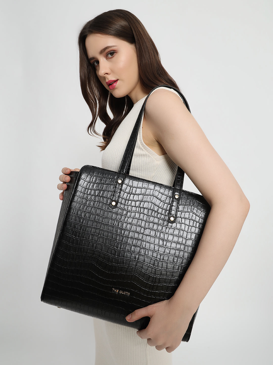 Beyond+ Croco Tote with Zipper Black